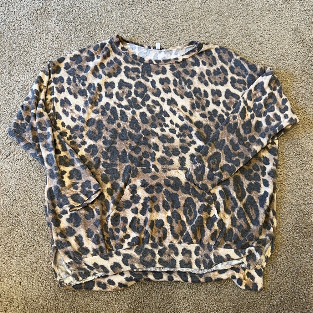 Soft cheetah sweatshirt